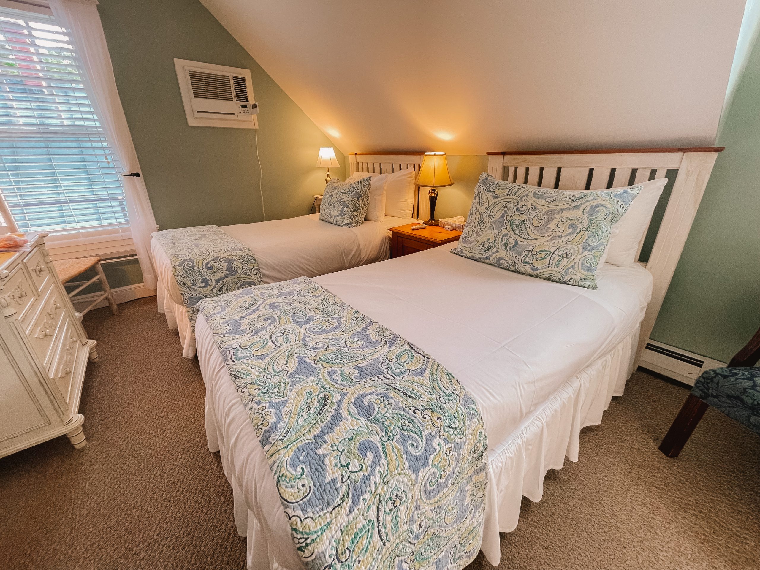 North Hero Inn and Restaurant